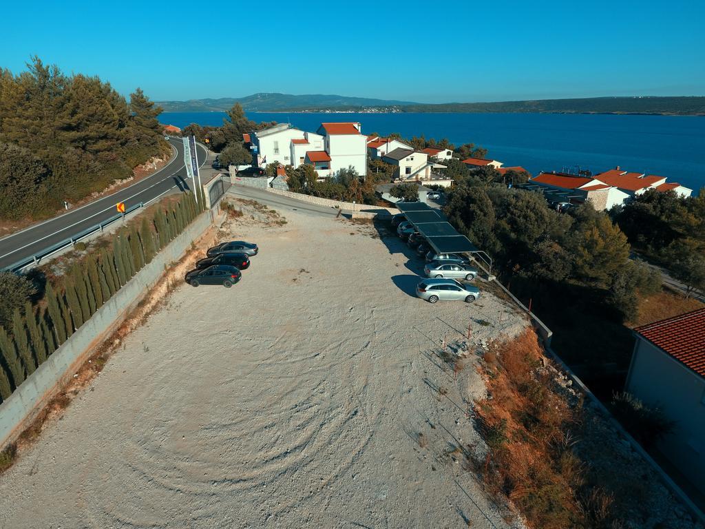 Hotel Lucija Posedarje Exterior foto