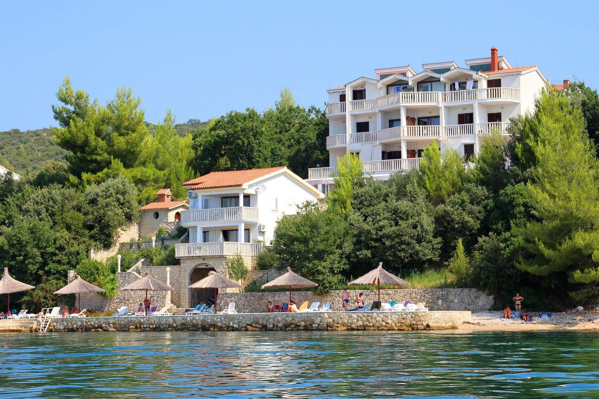 Hotel Lucija Posedarje Exterior foto